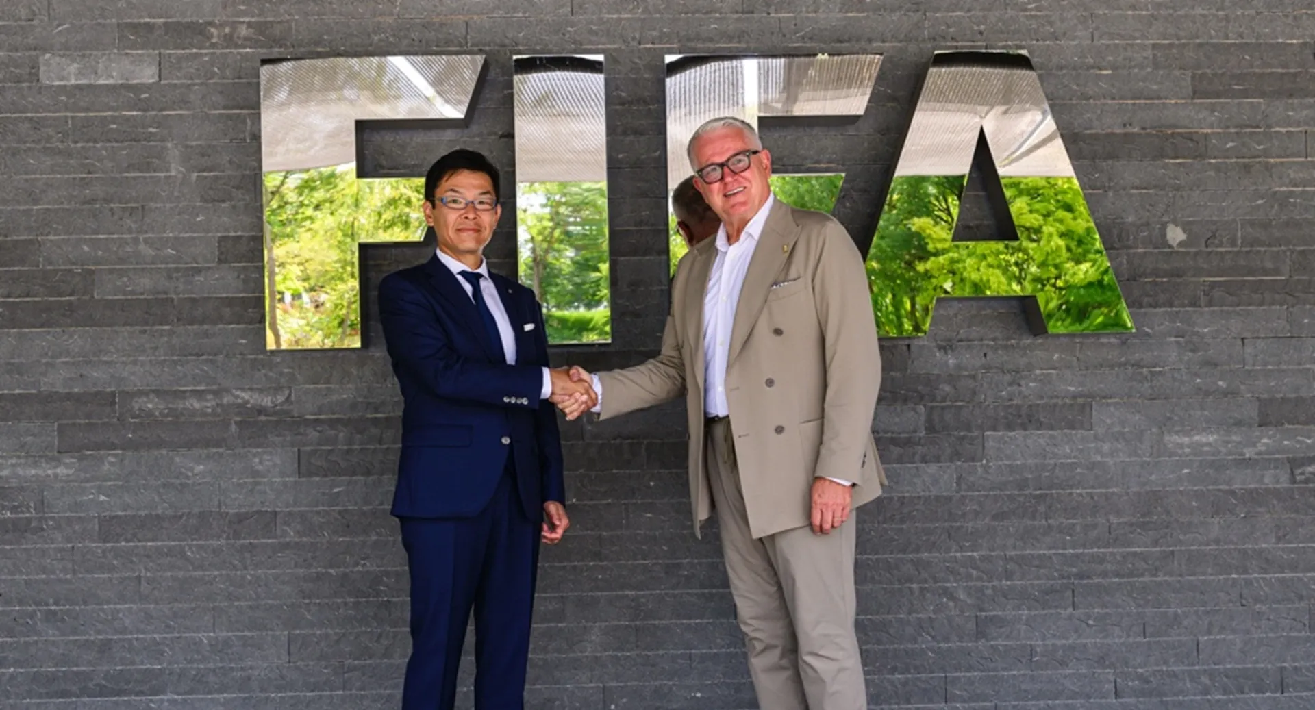 FIFA e Konami: A Nova Fusão Que Agita o Mundo dos Games de Futebol