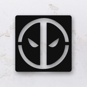Quadro vazado na forma do Deadpool em MDF (Modelo 01)