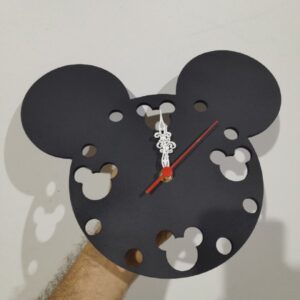 Relógio de parede vazado na forma do Mickey Mouse em MDF (Modelo 01)