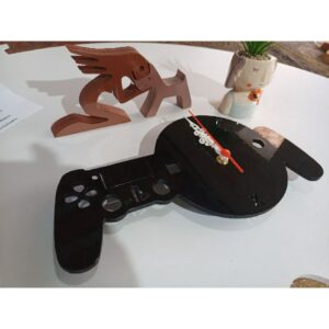 Relógio de parede vazado na forma do Joystick do Playstation em MDF (Modelo 01)