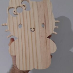 Tábua para petiscos na forma da Hello Kitty em Pinus (Modelo 01)