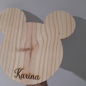 Tábua para petiscos na forma do Mickey Mouse em Pinus (Modelo 02)