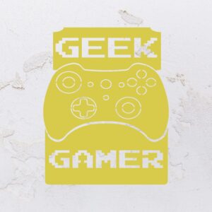 Letreiro decorativo vazado na forma do Geek Gamer em MDF (Modelo 01)