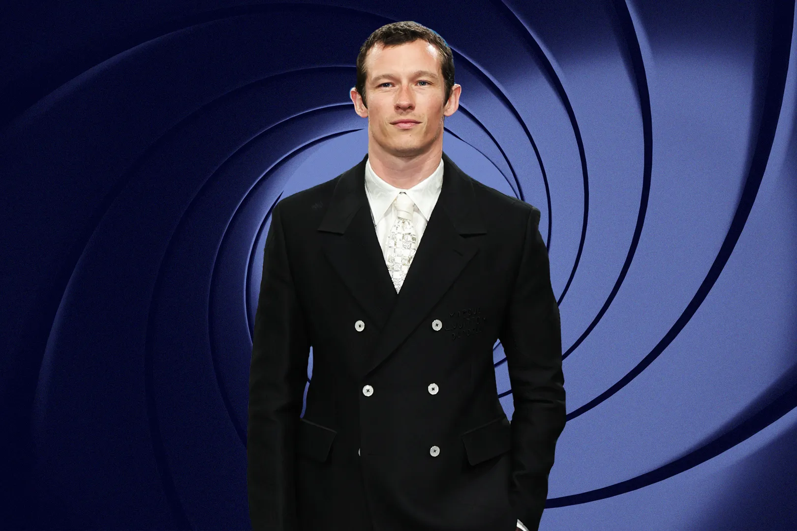 0112-Callum-Turner-Bond Callum Turner Revelado como o Próximo James Bond? O Britânico de 35 Anos que Pode Assumir o 007 no Cinema